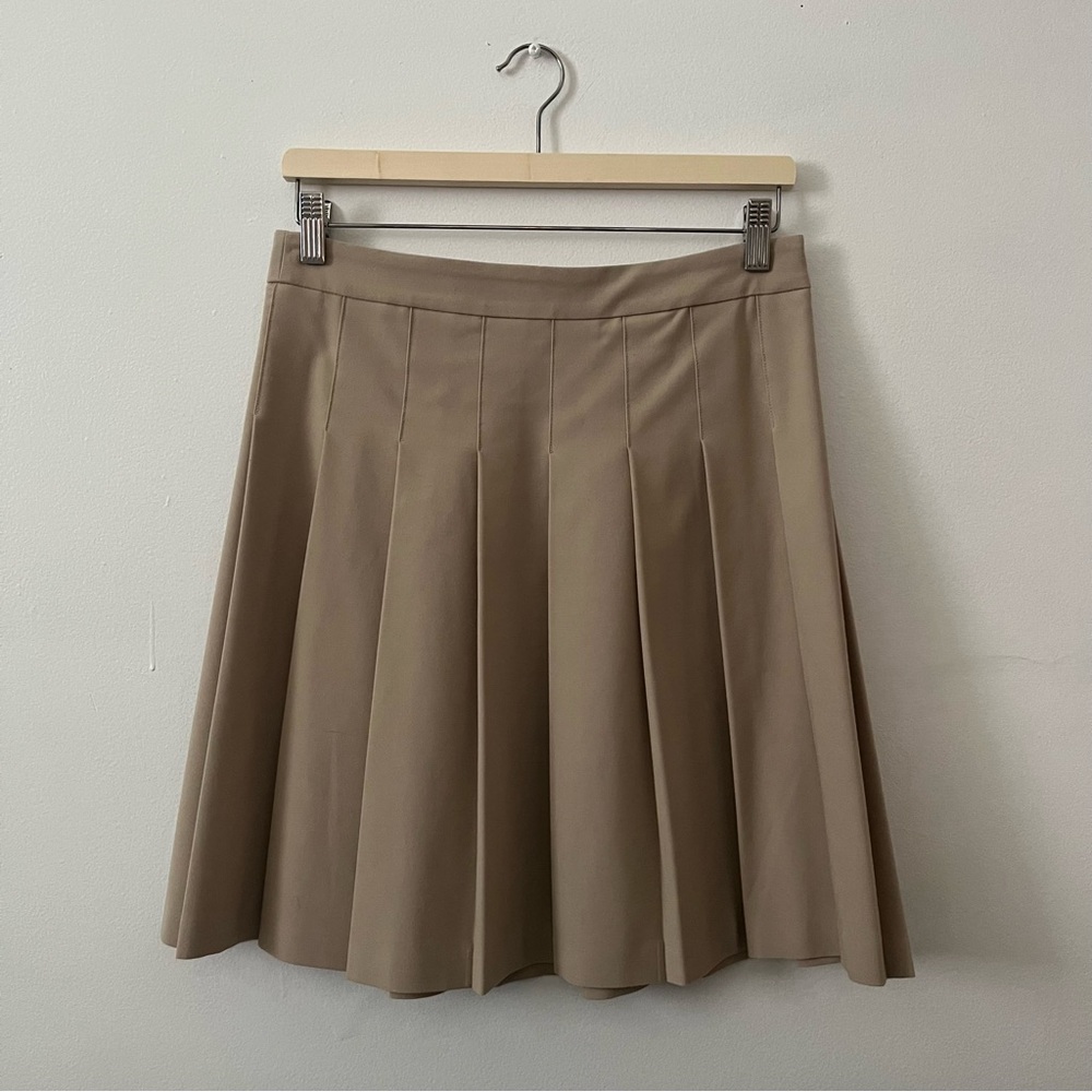 Aritzia Sunday Best Pleated Olive Knee Length Skirt